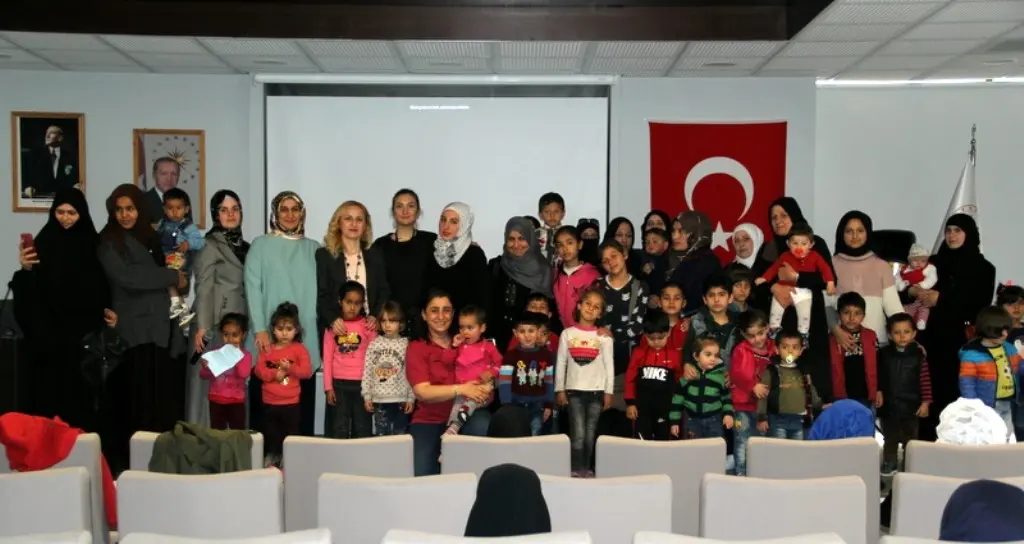 Haber: Göçmenlere Bilinçli Aile Eğitimi - Öne Çıkan