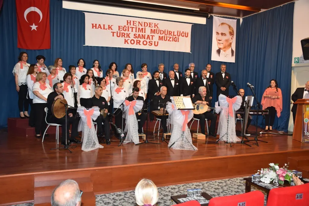 Haber: Türk Sanat Müziği Nisan Yağmurları Konseri - Galeri-4