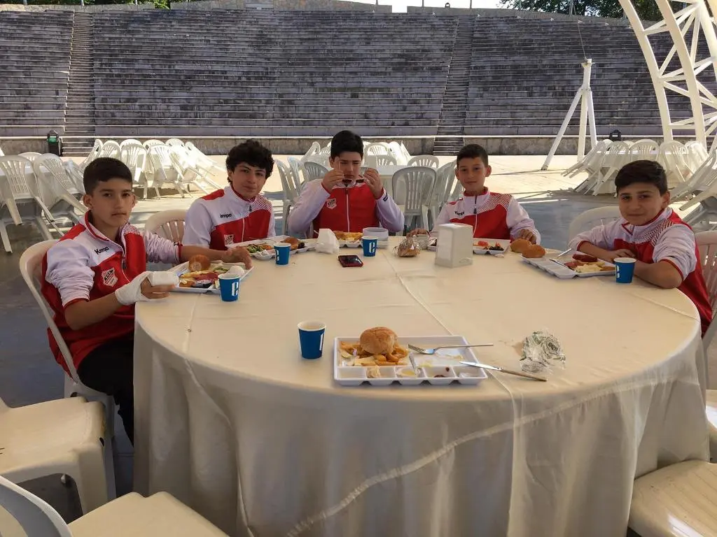 Haber: Babaoğlu Şampiyon Hentbolcuları Ağırladı - Galeri-1
