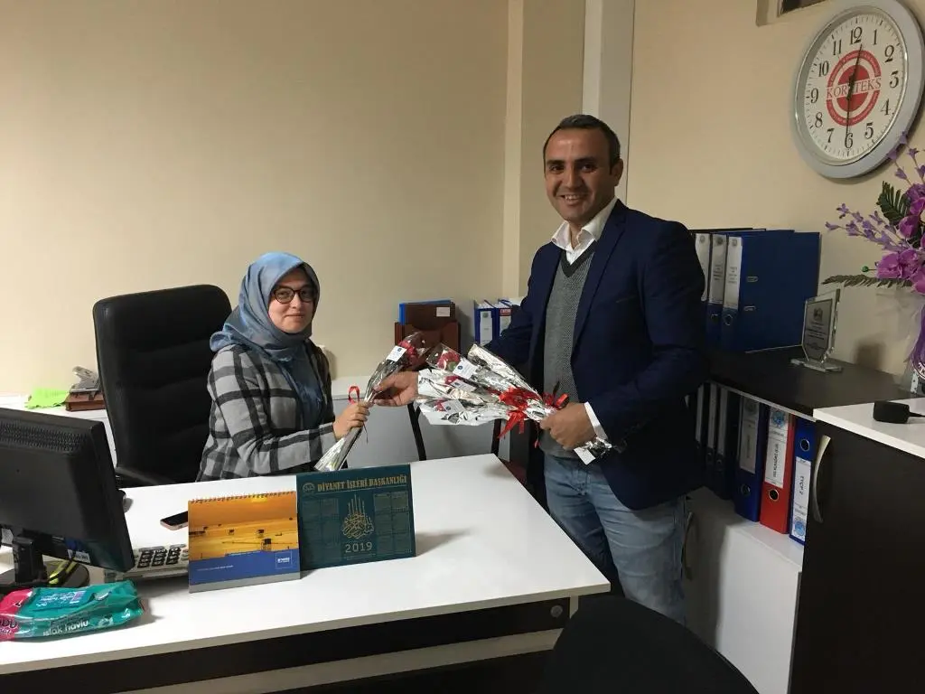 Haber: Türk Yerel Hizmet Sen Anneler Gününü Kutladı - Galeri-4