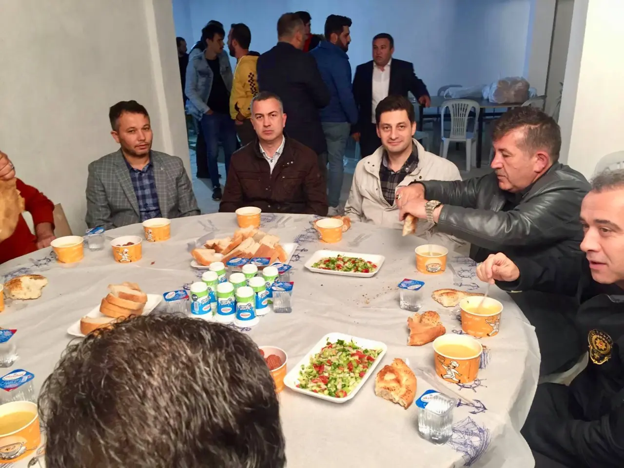 Haber: Geleneksel Çiftlik Mahallesi İftarı Yapıldı - Galeri-2