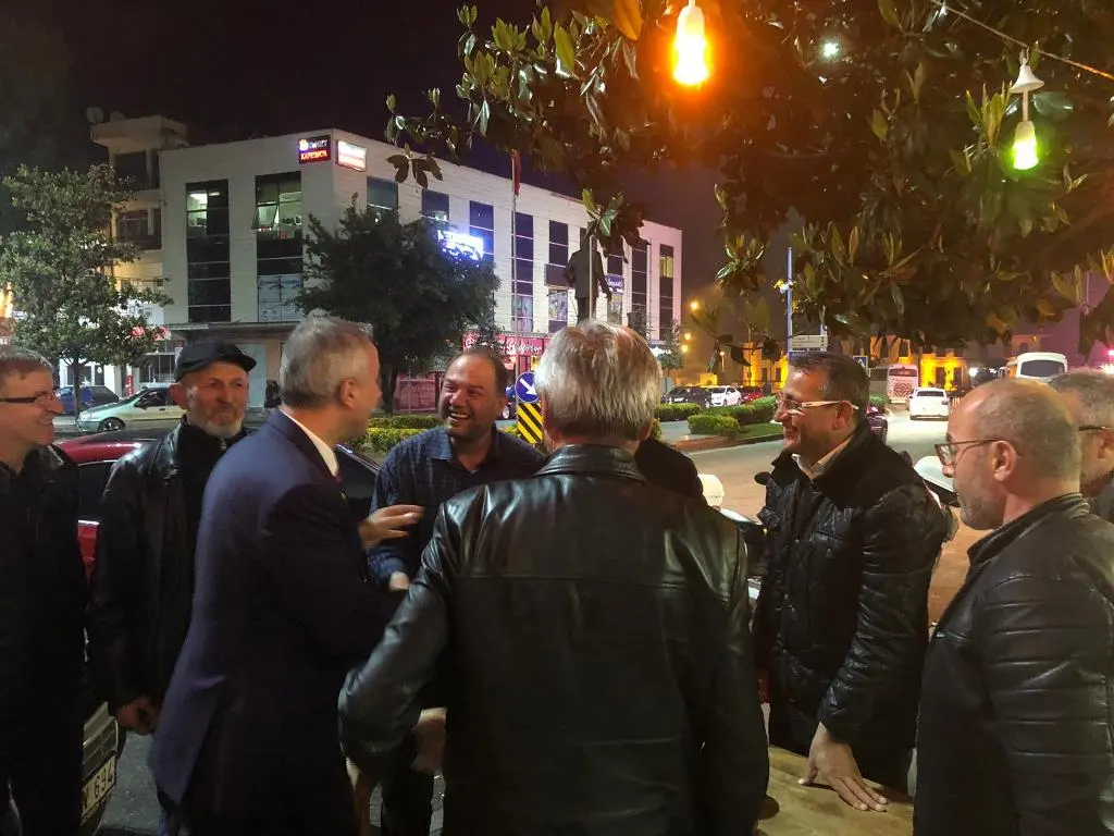 Haber: Babaoğlu İftar Sonrası Esnaf Ve Vatandaşlarla Buluşuyor - Galeri-4