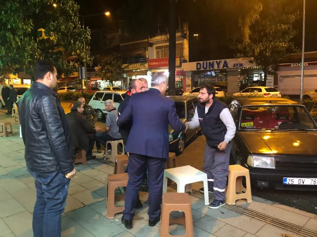 Haber: Babaoğlu İftar Sonrası Esnaf Ve Vatandaşlarla Buluşuyor - Galeri-2