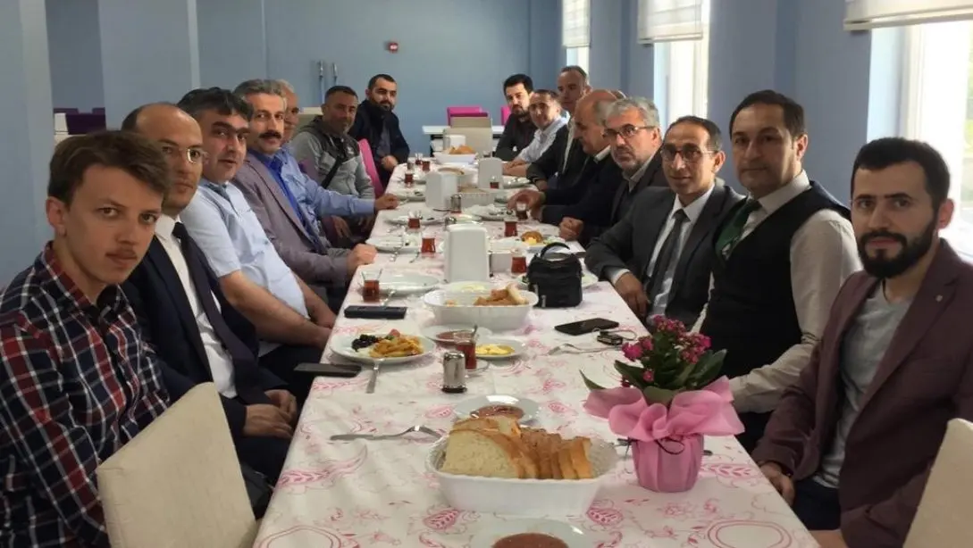 Haber: Yönetici Gelişim Toplantısı - Öne Çıkan