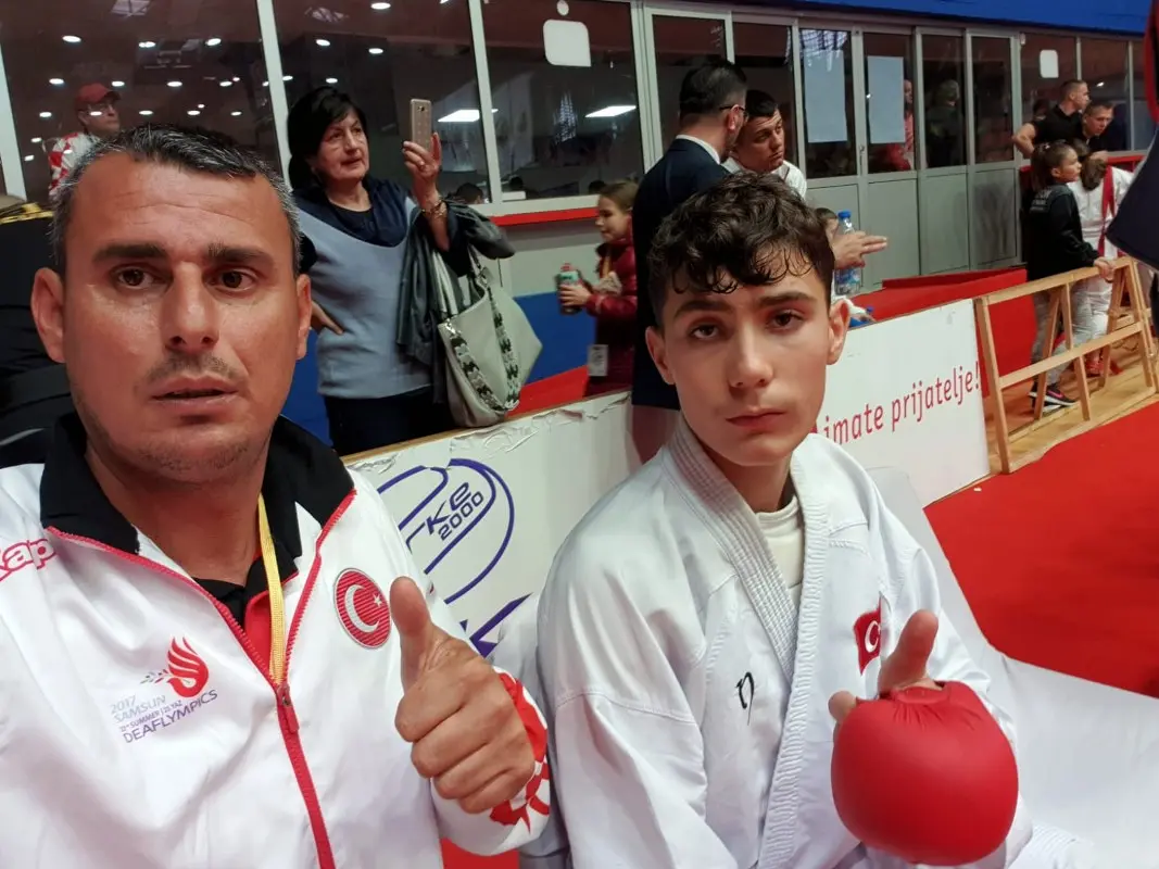 Haber: Hendek Karate fırtınası Balkanlarda Esti - Galeri-2