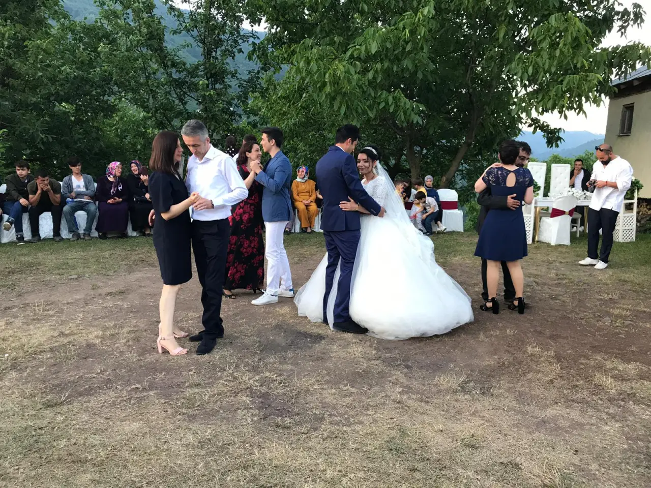 Haber: Özbekistan’dan Hendek'e Gelin Geldi - Galeri-1