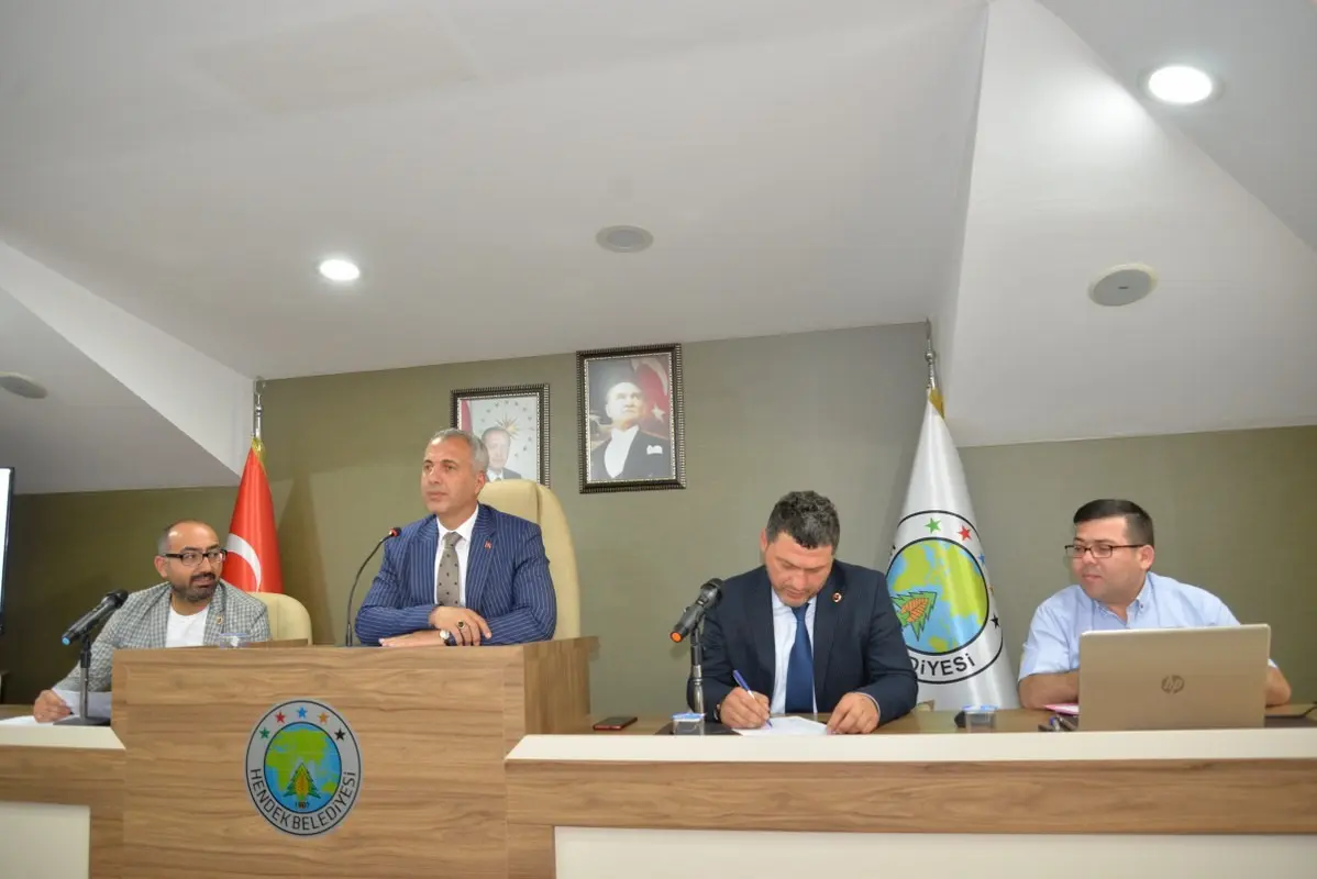 Haber: Meclis'te 7 Madde Görüşüldü. - Galeri-2