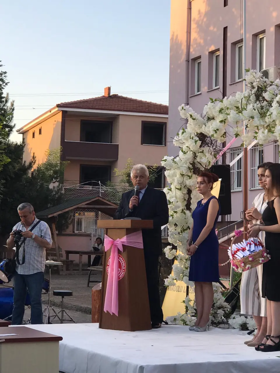 Haber: Atike Hanım Mezunlarını Uğurladı - Galeri-5