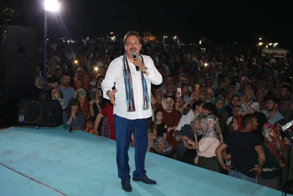 Haber: Hacıkışla'ya Sanatçı Akını - Öne Çıkan