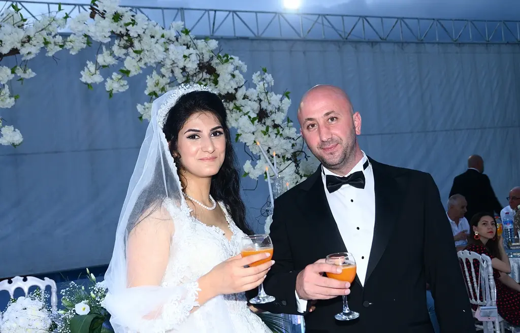 Haber: Onur ve Melek Mutluluğa Yelken Açtılar - Öne Çıkan