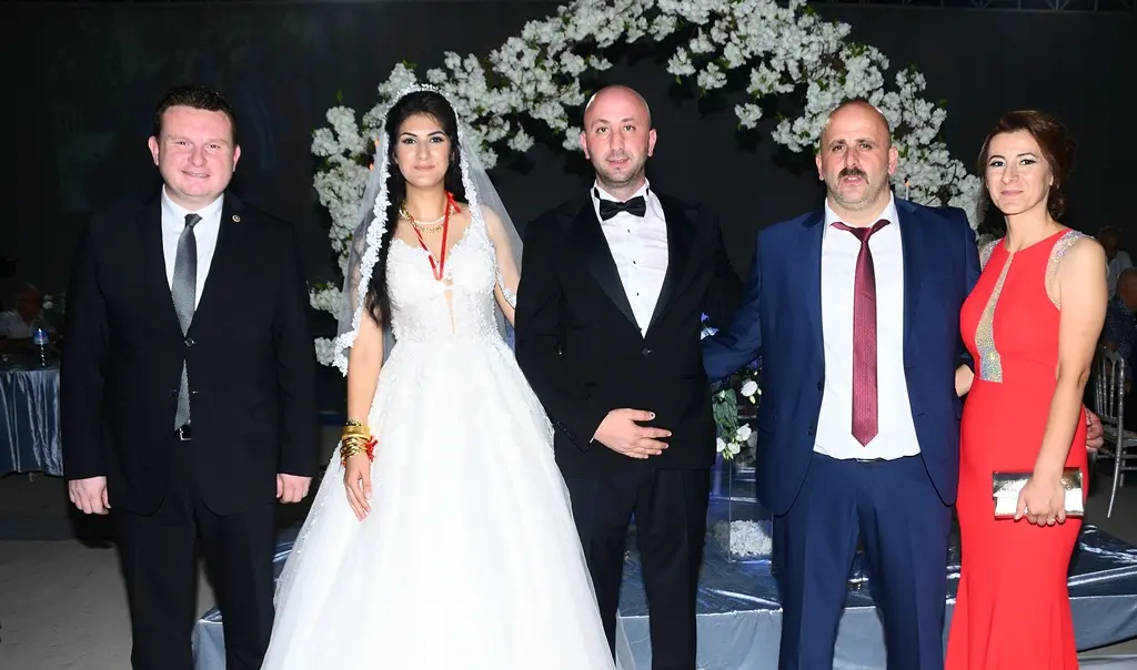 Haber: Onur ve Melek Mutluluğa Yelken Açtılar - Galeri-1