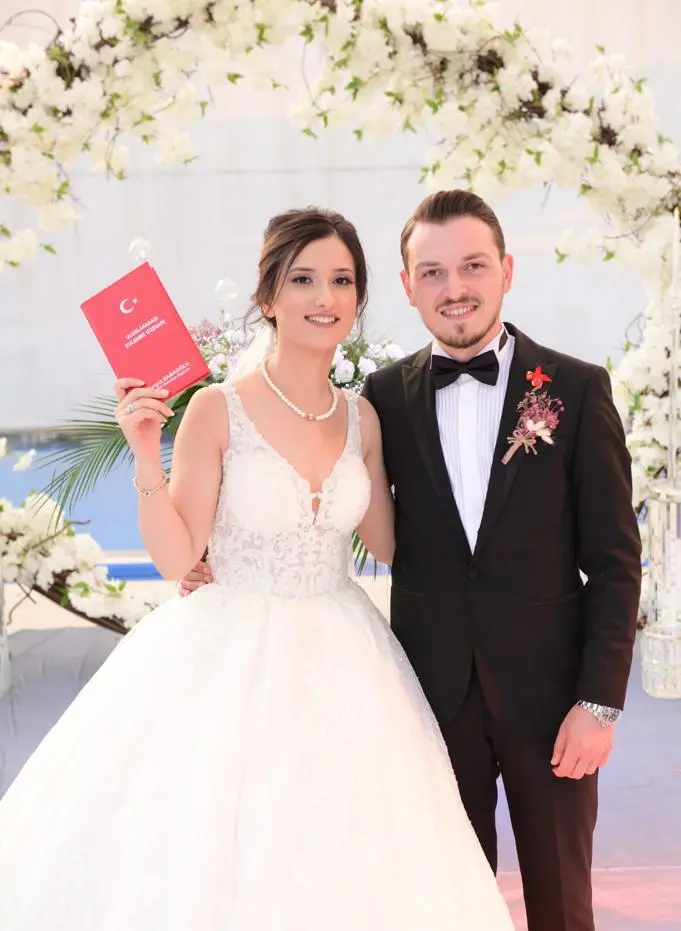 Haber: İrem ve Şahan Ömür boyu mutluluğa Evet dedi - Galeri-2