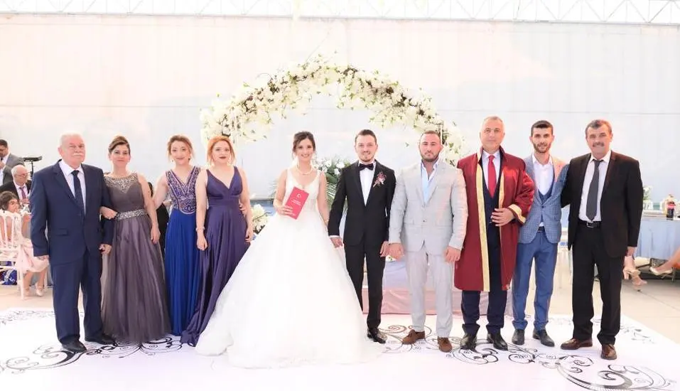 Haber: İrem ve Şahan Ömür boyu mutluluğa Evet dedi - Galeri-1