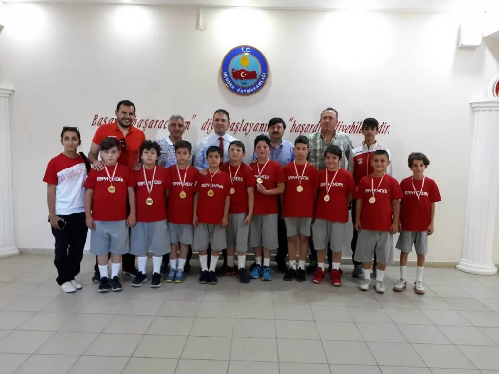 Haber: Mini Minik Hentbolcular Ziyaret Turunda - Öne Çıkan