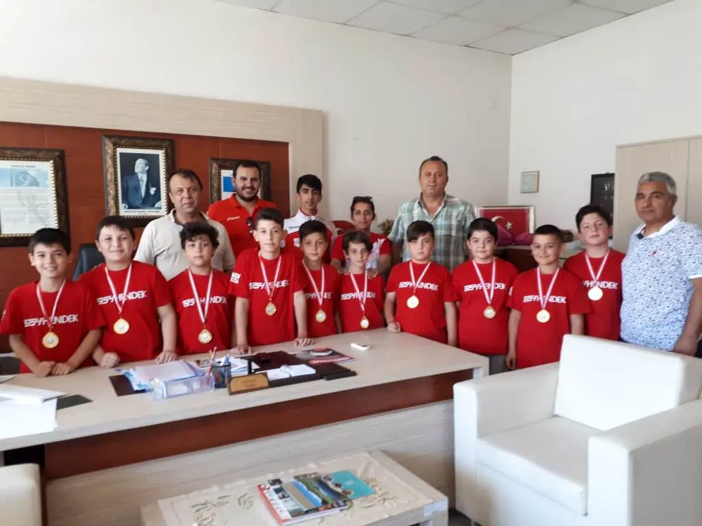Haber: Mini Minik Hentbolcular Ziyaret Turunda - Galeri-1