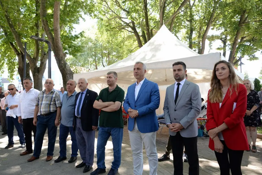 Haber: Kan Bağışı Rekortmenlerine plaket - Galeri-2