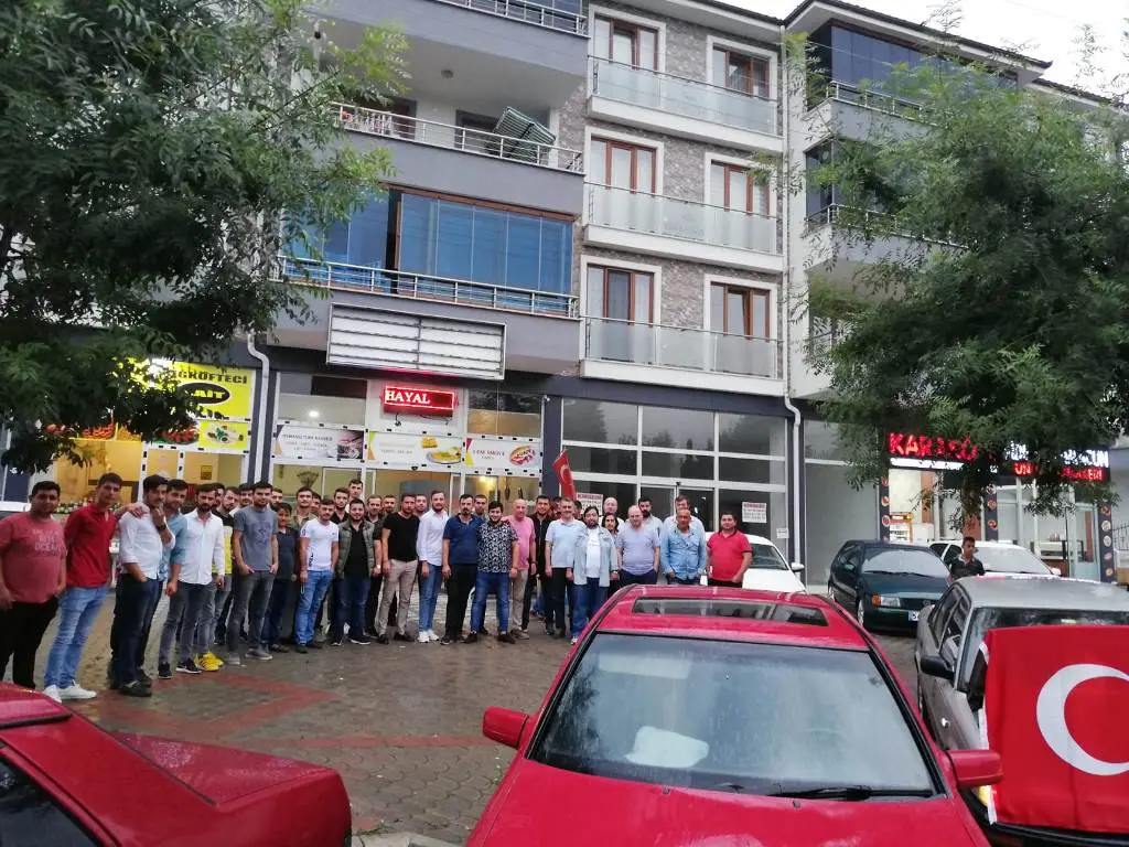 Haber: Hendek’li Otomobil Tutkunları Buluştu - Galeri-1