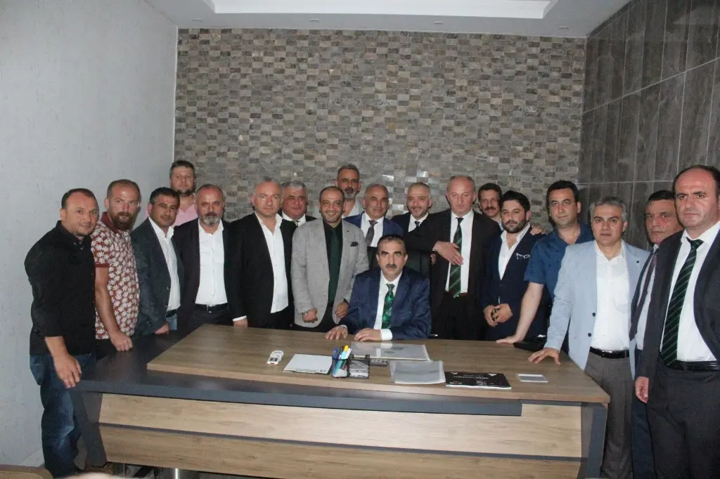 Haber: Sakaryaspor'da Mali İşlerden Hendek'li İş Adamı Sorumlu - Öne Çıkan