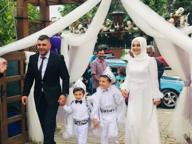 Eymen ve Ensar Delikanlılığa Adım Attı