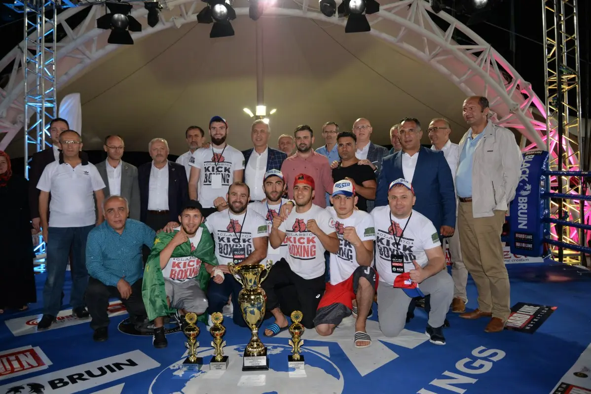 Haber: Hendek Kick Boks’a kilitlendi - Galeri-6