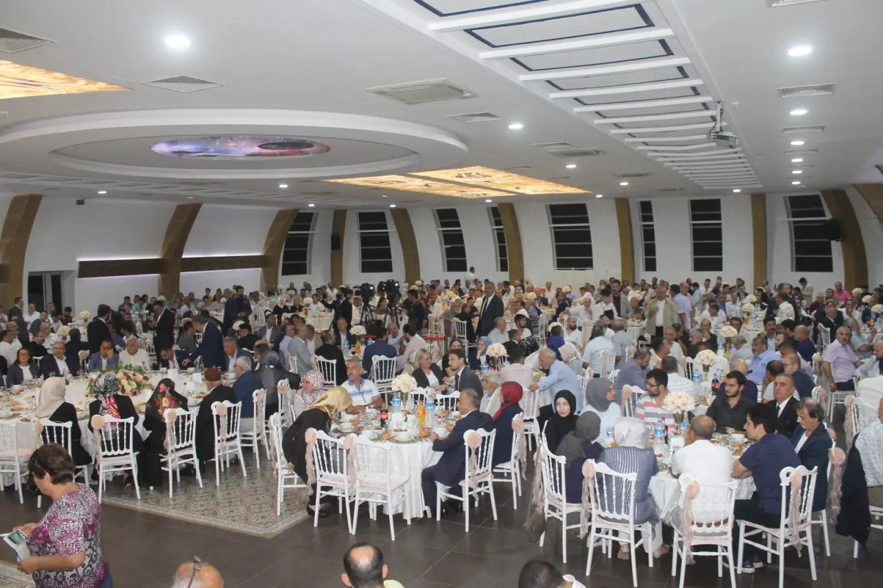 Haber: Davutoğlu Sakarya'daydı - Galeri-3