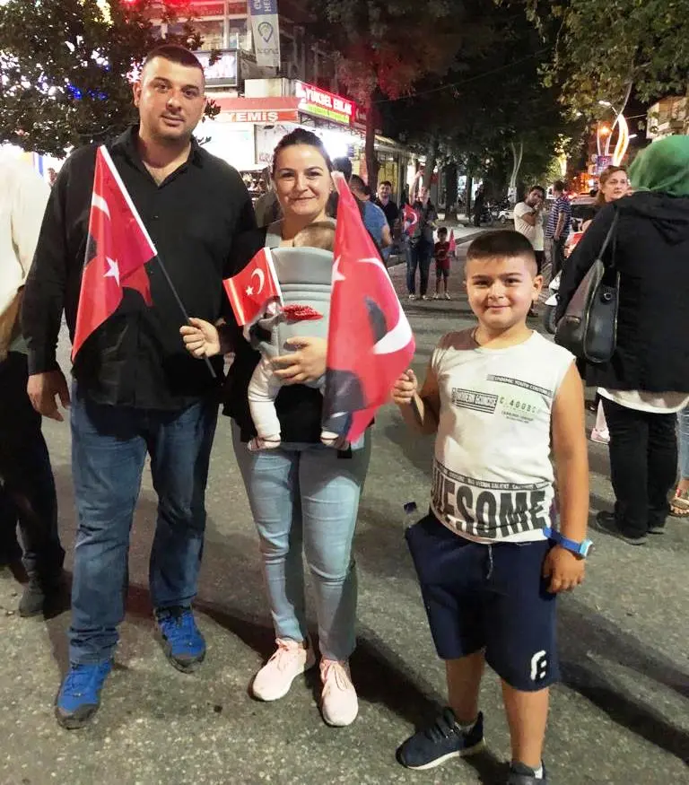 Haber: Hendek Zafer Coşkusunu Doyasıya Yaşadı - Galeri-6
