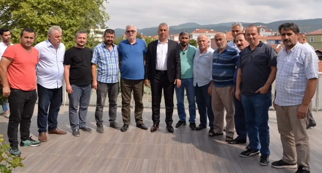 Haber: Kaldırım İşgaline Ortak Çözüm  - Öne Çıkan
