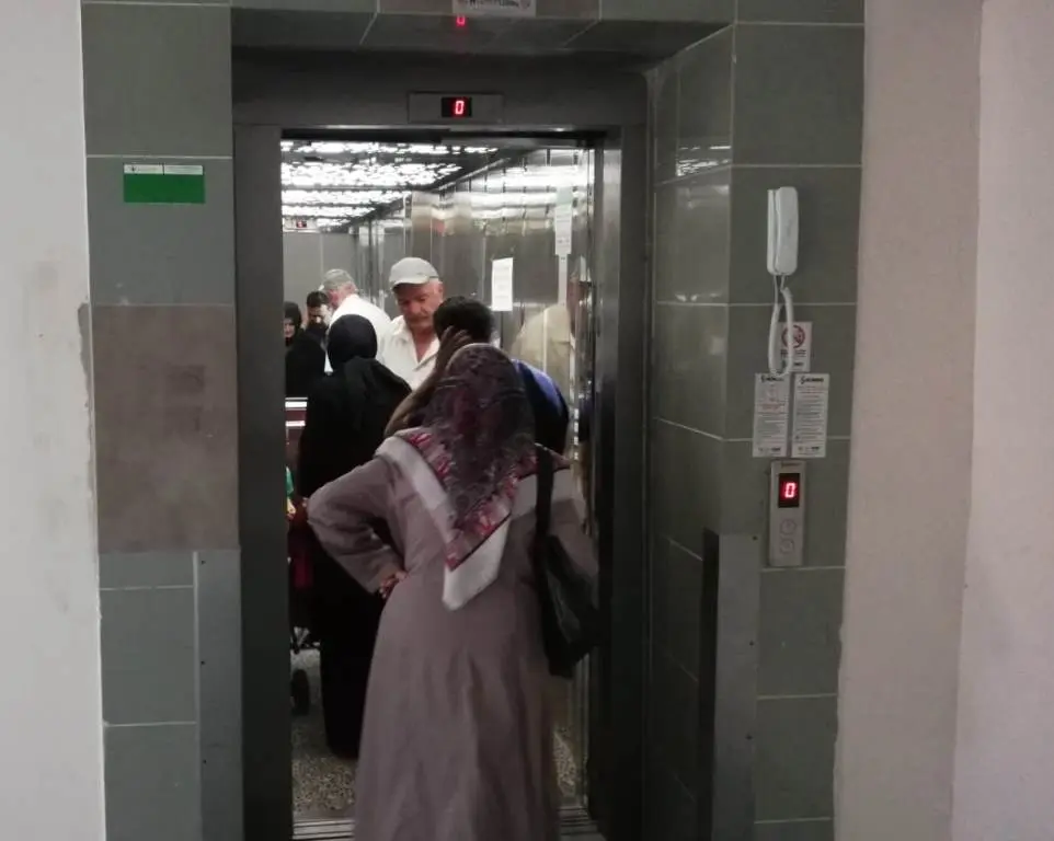 Haber: Asansör Krizi Sona Erdi - Galeri-1