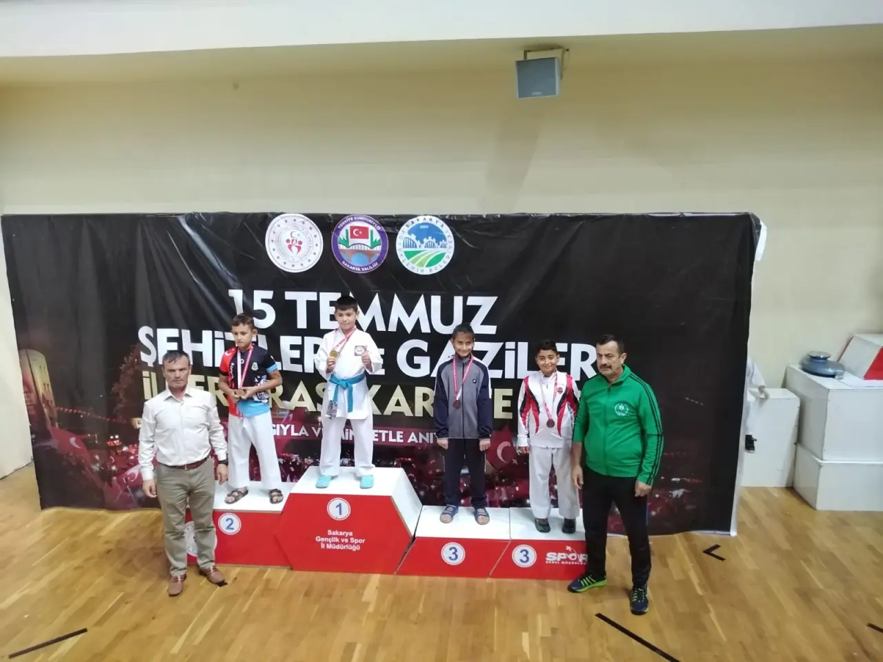 Haber: Hendek Belediyesi Karate Takımı Sezona İyi Başladı - Galeri-2