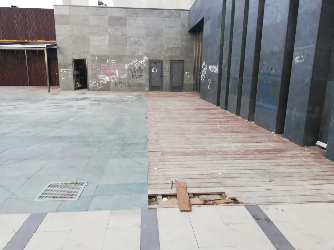 Haber: 18 Milyonluk Park Dökülüyor - Galeri-3