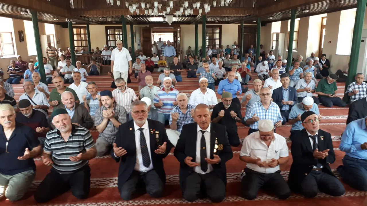 Haber: Hendek’te Gaziler Günü Törenle Kutlandı - Galeri-5