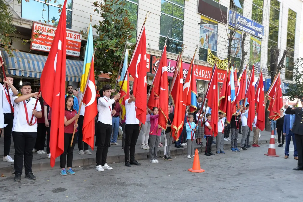 Haber: Hendek’te Gaziler Günü Törenle Kutlandı - Galeri-3