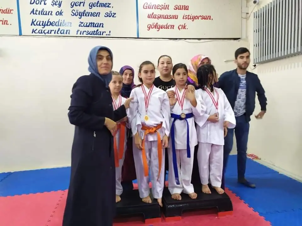 Haber: Karatede Kardeş Kulüp Kartepe - Galeri-6
