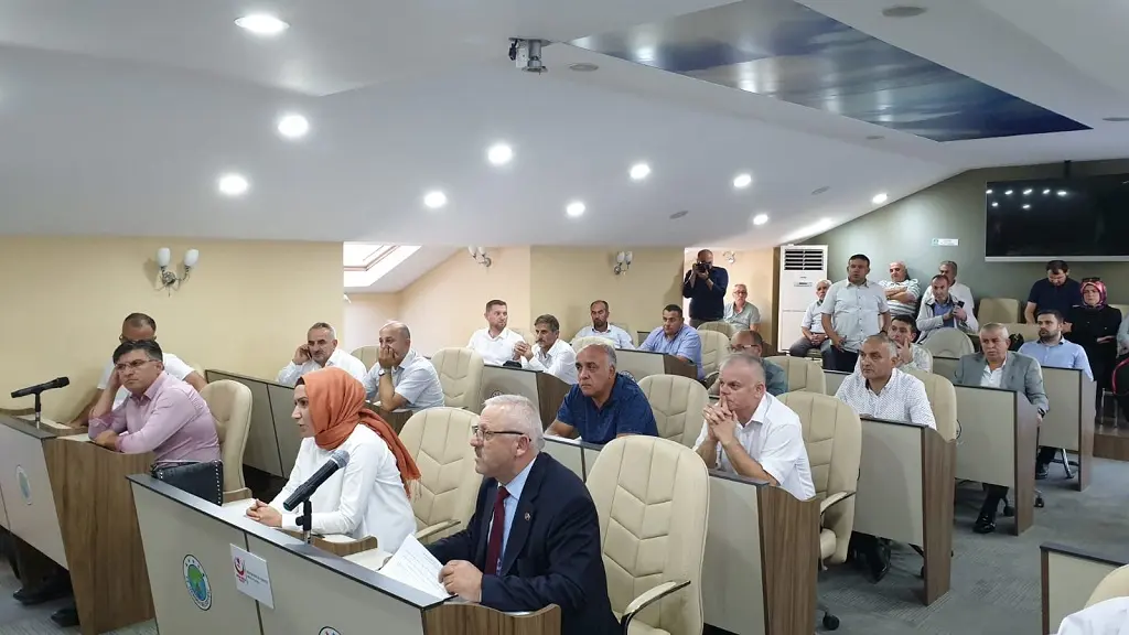 Haber: Hendek Belediye Meclisi 15 Maddeyi Karara Bağladı - Galeri-3