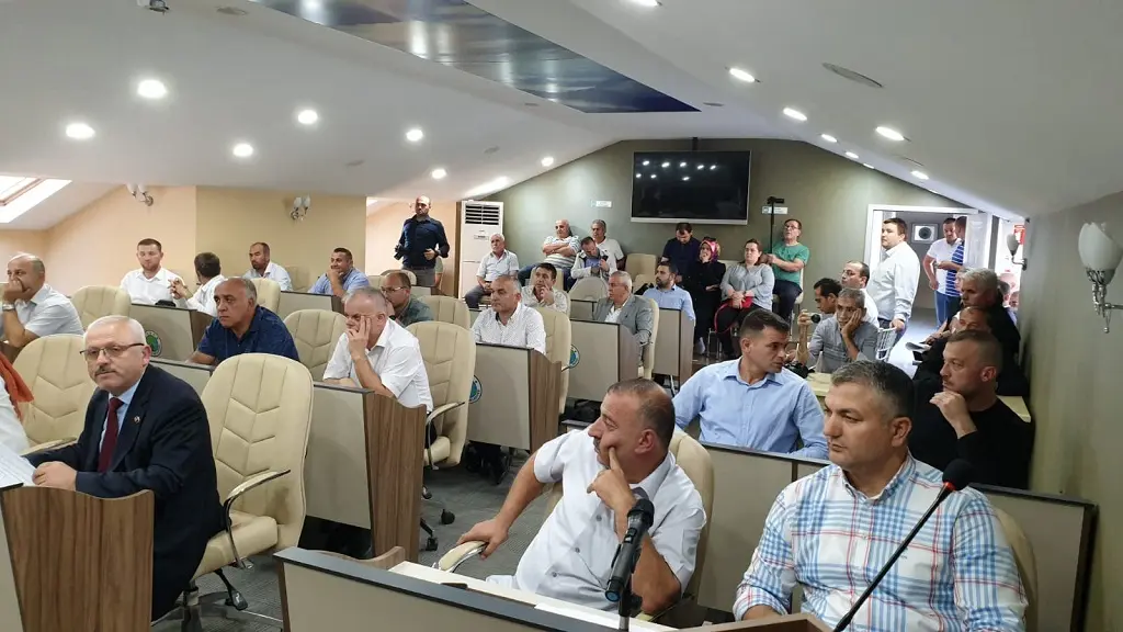 Haber: Hendek Belediye Meclisi 15 Maddeyi Karara Bağladı - Galeri-2