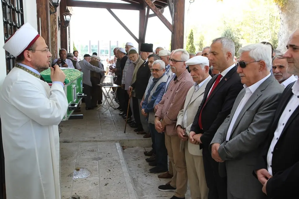 Haber: Babaoğlu’nun Teyzesi Son Yolculuğuna Uğurlandı - Galeri-1