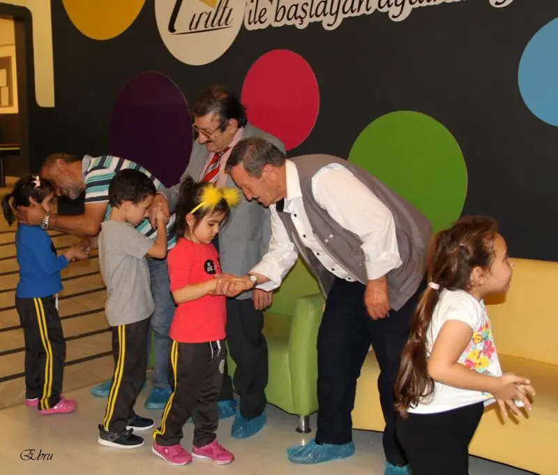 Haber: Anaokulu Öğrencileri Huzurevini Ziyaret etti - Galeri-1