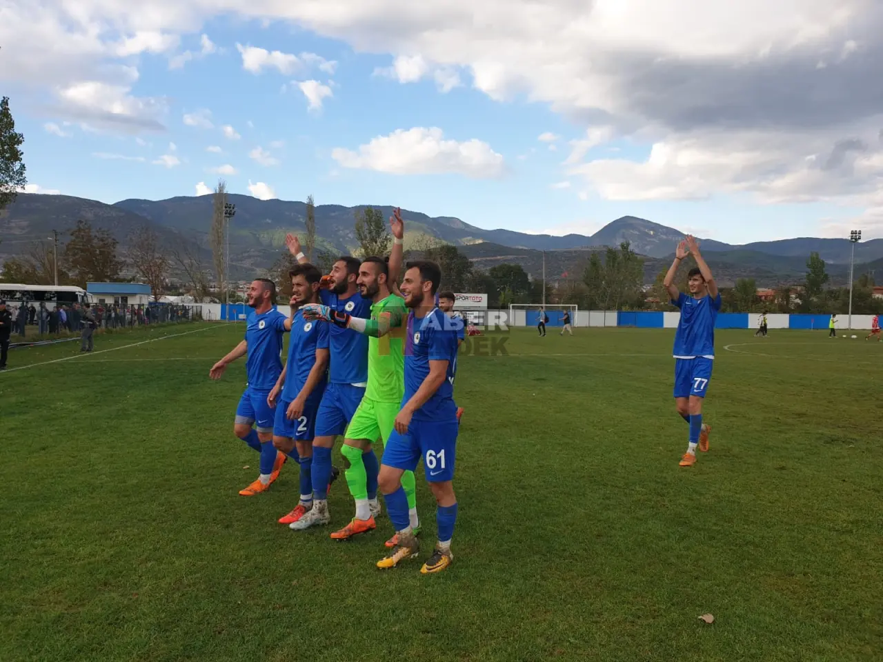 Haber: Hendekspor Üç Attı Üç Aldı - Öne Çıkan