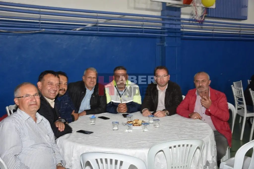 Haber: Hendek’liler Abdussamet’e Destek İçin Toplandı - Galeri-5