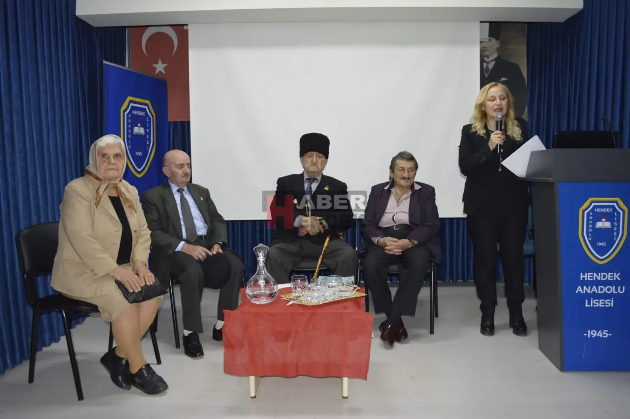 Haber: GENÇLER TARİHİN SAYFALARINDA BULUŞTU - Galeri-2