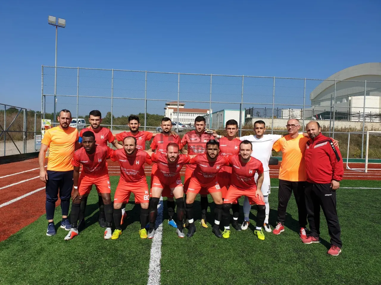 Haber: Hendek Yenimahallespor Doludizgin - Öne Çıkan