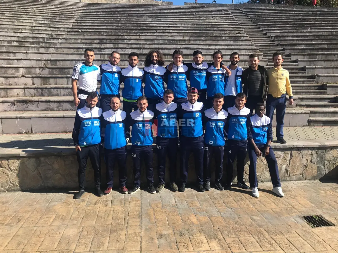 Haber: Hendek Yenimahallespor Doludizgin - Galeri-1
