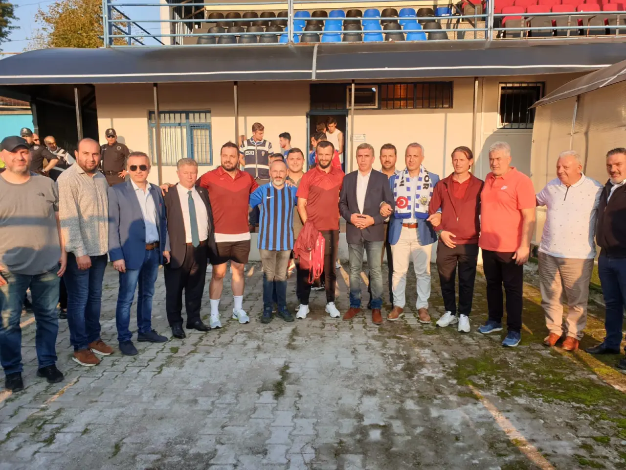 Haber: Hendekspor Mücadelesinin Karşılığını Üç Puanla Aldı - Galeri-10