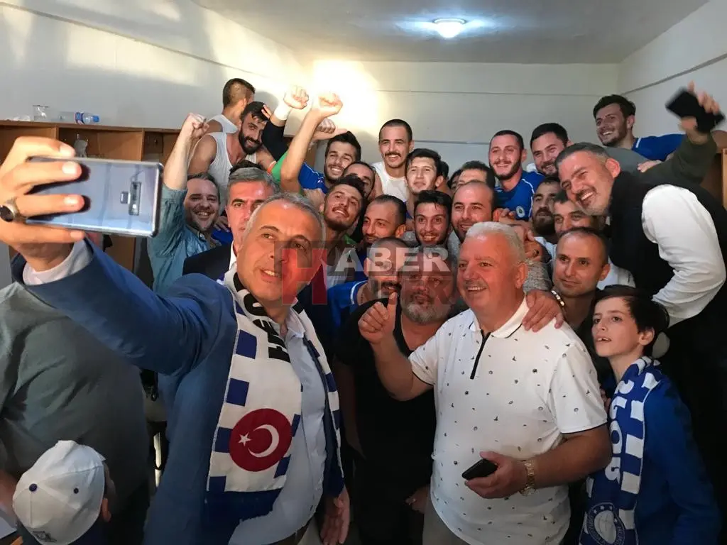 Haber: Hendekspor Mücadelesinin Karşılığını Üç Puanla Aldı - Öne Çıkan