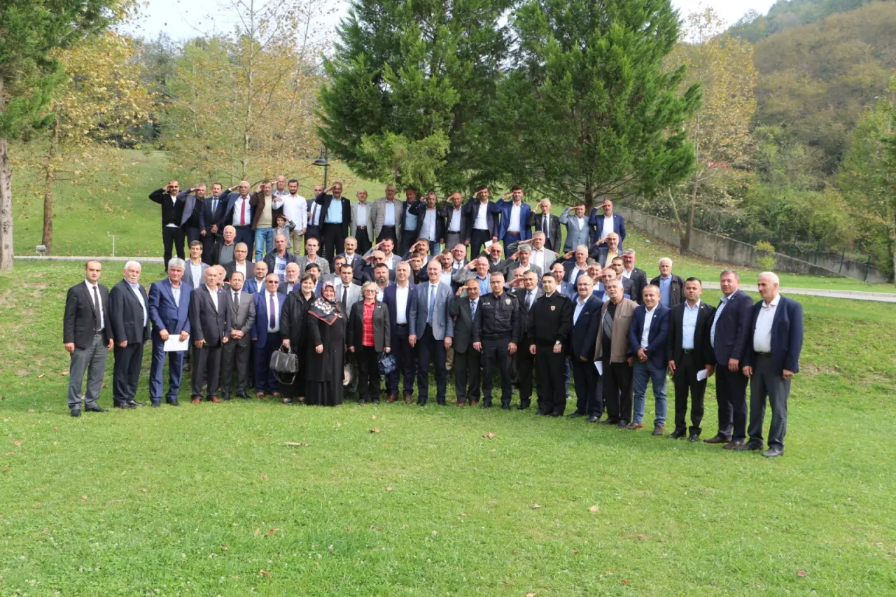 Haber: Muhtarlar Günü Hendek'te Kutlandı - Öne Çıkan