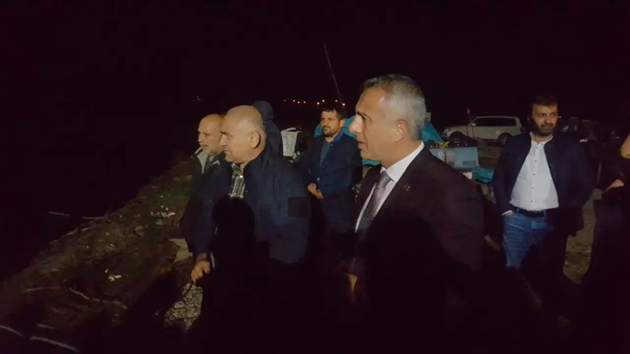 Haber: Arama Çalışmaları Devam Ederken Bekleyiş Sürüyor - Galeri-1