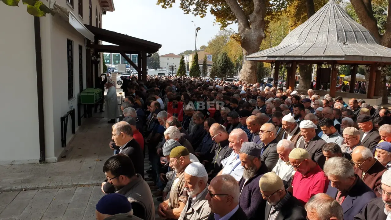 Haber: Diler Dualarla Son Yolculuğuna Uğurlandı - Galeri-2