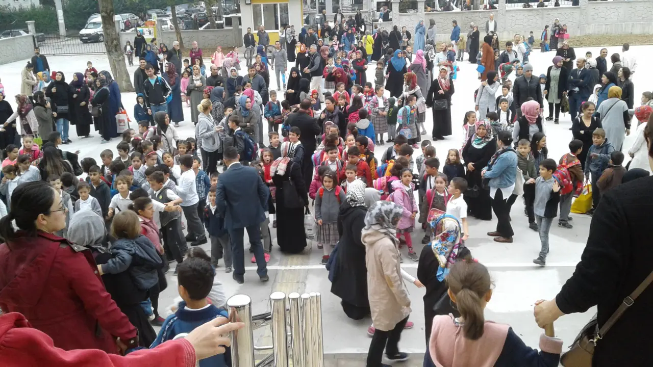 Haber: Yenimahalle Cumhuriyet İlkokulunda Eğitim Başladı - Galeri-2