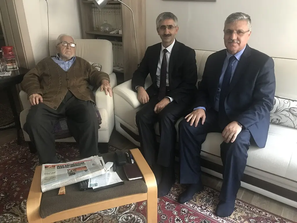Haber: Cerrahoğlu’nu Ziyaret Ettiler - Öne Çıkan
