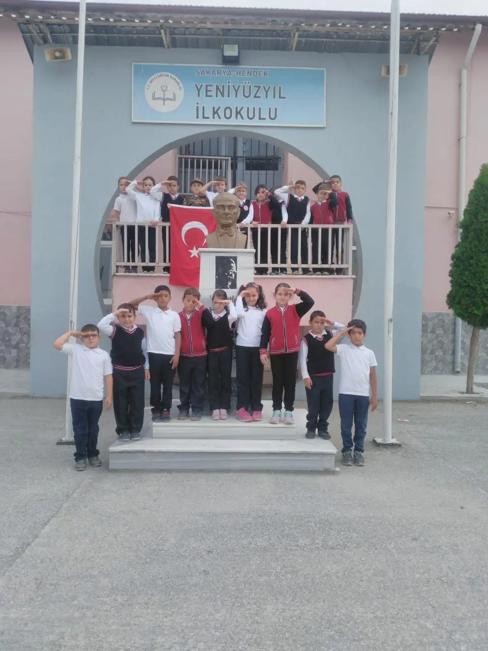 Haber: Harçlıklarını Mehmetçik'e Bağışladılar - Galeri-3